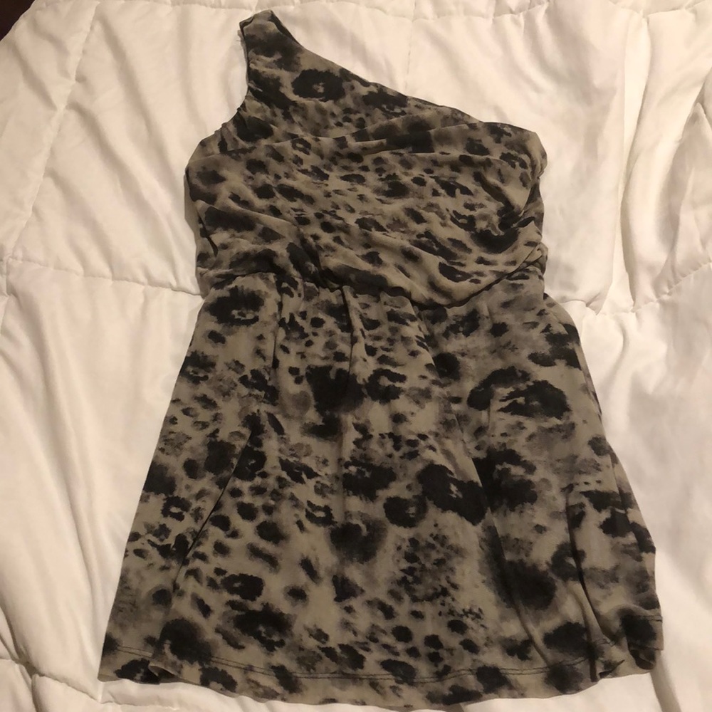 One Shoulder Animal Print Top